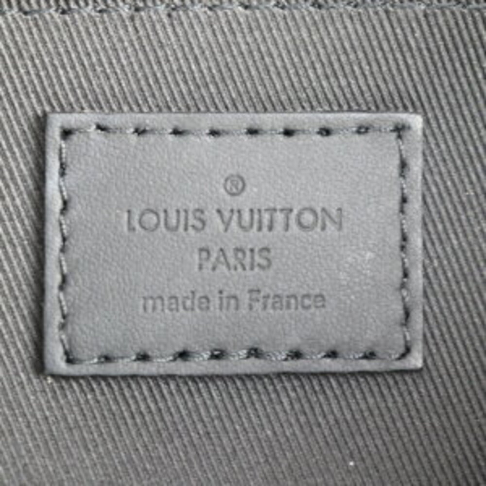 LOUIS VUITTON Monogram Leather Polochon of Taurillon leather coin Daybreak - Picture 9 of 9